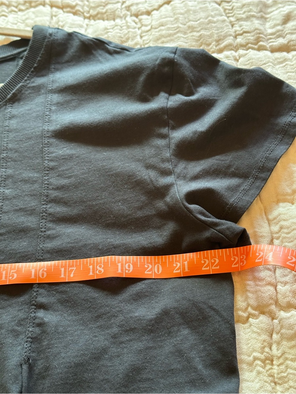 Pilcro XL black tee - Picture 5 of 7